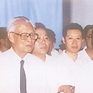 (穿越异界修炼的小说)穿越异界修真：探寻未知世界，修炼神奇力量，成就不凡传说！